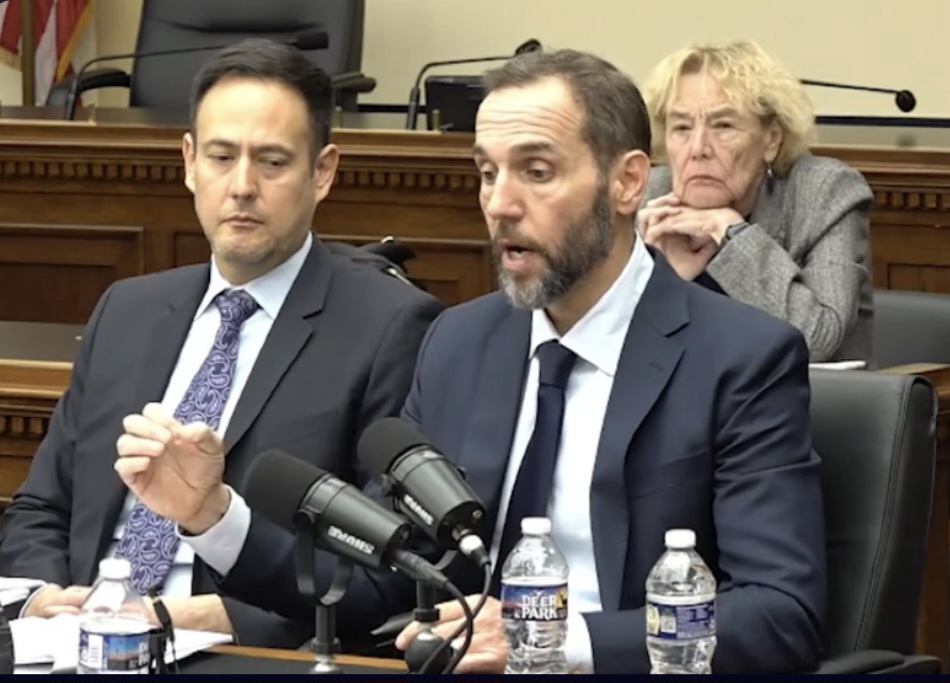 Screenshot_20260101_063550_Truth Social.jpg