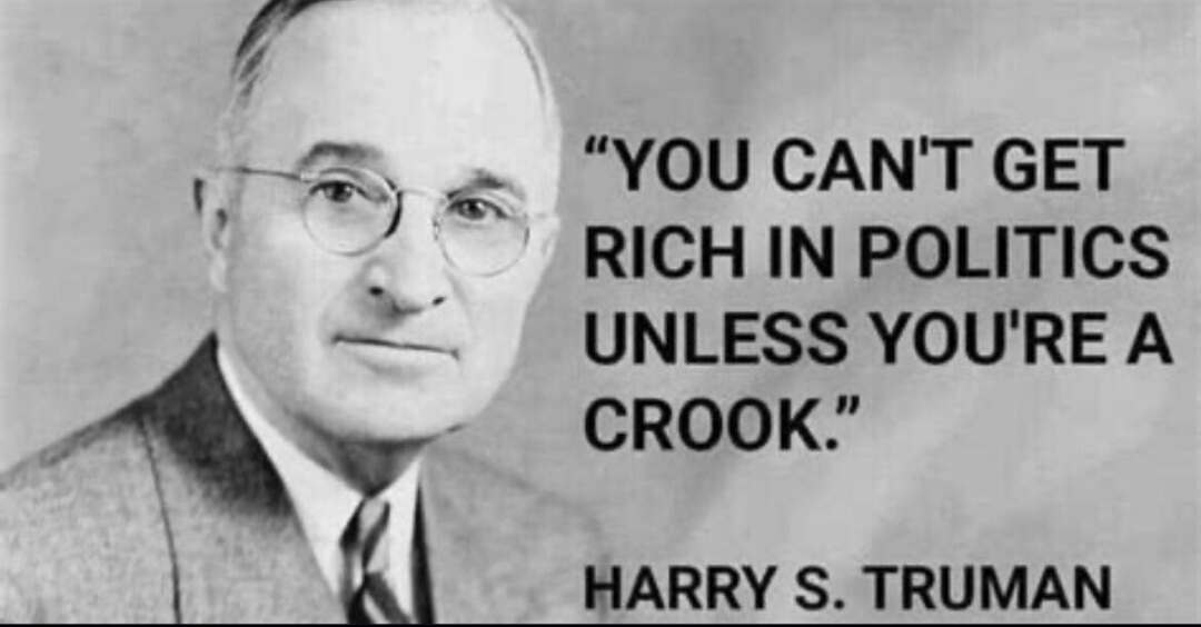 Screenshot_20260108_132525_Truth Social.jpg