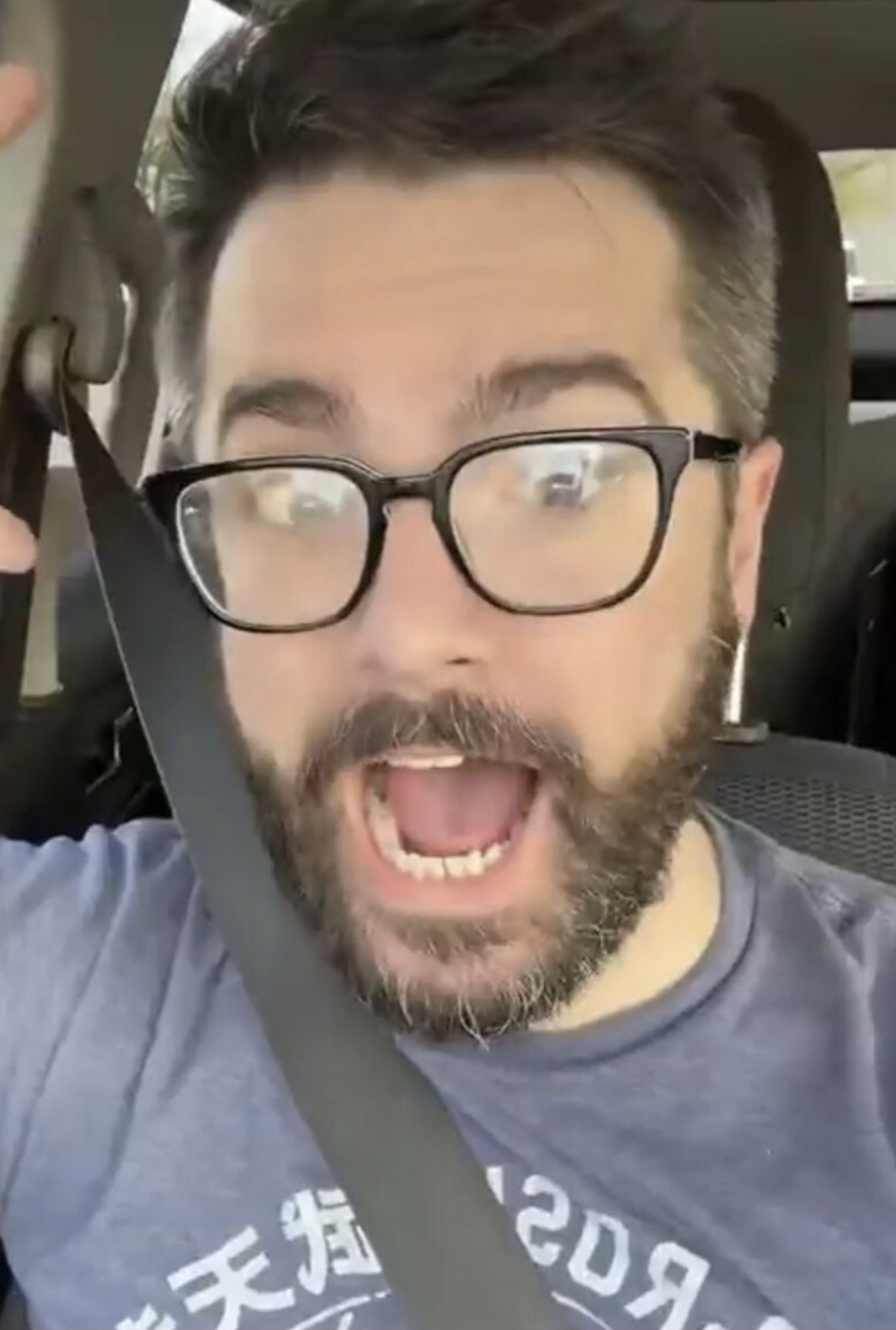 Screenshot_20260426_104654_Truth Social.jpg